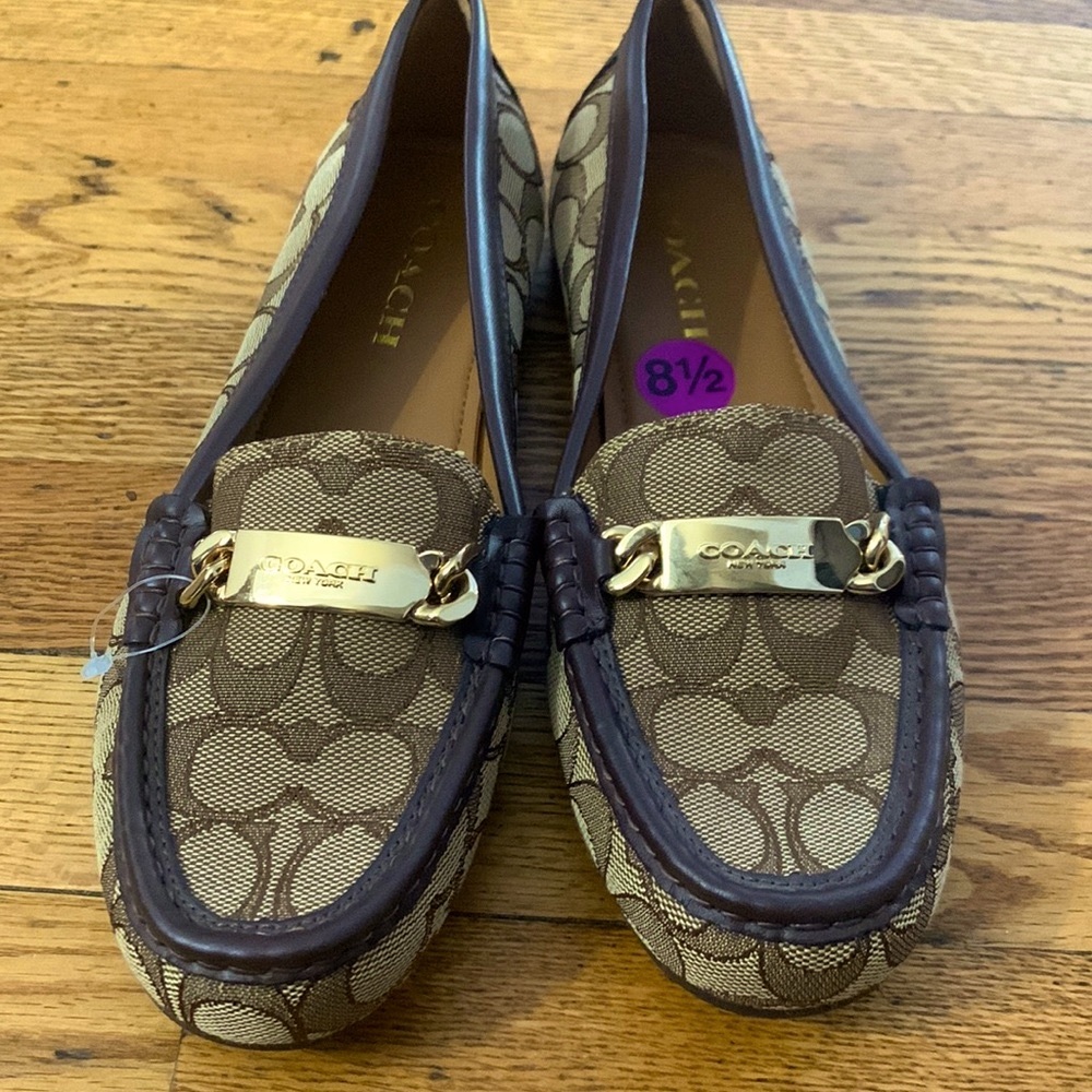 Coach signature loafers size 8.5 new